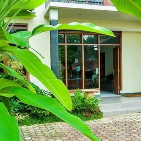 Hazel House With Swimming Pool By Grorental Bandung Eksteriør bilde